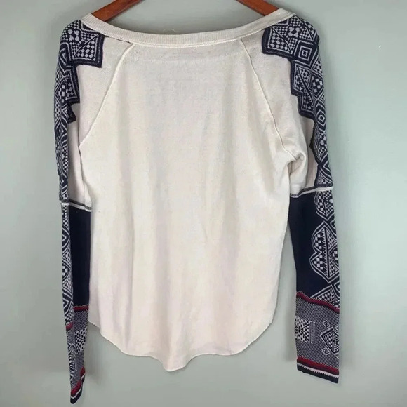 NWOT Free People Sweater Top Size xs/tp - Picture 2 of 6